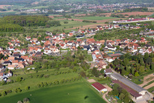 Vue aérienne de Dieffenbach-lès-Wœrth dans le département Bas Rhin, France