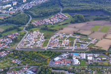 Vue aérienne de Nouvelle zone de développement Paul-Klee-Ring et Franz-Marc-Ring depuis l'est à Wörth am Rhein dans le département Rhénanie-Palatinat, Allemagne