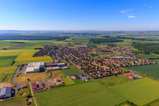 Vue aérienne de Aperçu des villes du nord à Grettstadt dans le département Bavière, Allemagne