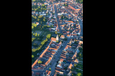 Photographie aérienne de Rue principale à le quartier Liedolsheim in Dettenheim dans le département Bade-Wurtemberg, Allemagne