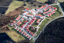 Vue aérienne de Nouvelle zone de développement au centre équestre Im Schnabel à Wörth am Rhein dans le département Rhénanie-Palatinat, Allemagne