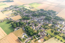 Vue aérienne de Auxon dans le département Aube, France