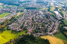 Vue aérienne de Zone de peuplement à le quartier Hofherrnweiler in Aalen dans le département Bade-Wurtemberg, Allemagne