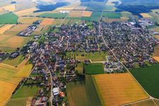 Vue aérienne de Vue de la ville depuis l'ouest à le quartier Elchingen in Neresheim dans le département Bade-Wurtemberg, Allemagne