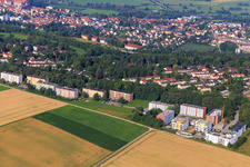 Vue aérienne de Immeubles à appartements dans la Zur Eichenstraße à Donauwörth dans le département Bavière, Allemagne