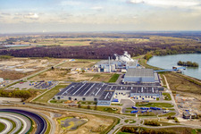 Vue aérienne de Zone industrielle d'Oberwald Rheinhafen à Wörth am Rhein dans le département Rhénanie-Palatinat, Allemagne