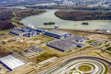 Zone industrielle d'Oberwald : usine de papier Palm à Wörth am Rhein dans le département Rhénanie-Palatinat, Allemagne d'un drone