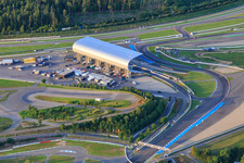 Vue aérienne de Tribune Est du Motodrom Hockenheimring Baden-Württemberg à Hockenheim dans le département Bade-Wurtemberg, Allemagne