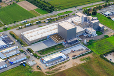 Vue aérienne de Zone commerciale Anhalter Straße avec Air-O-Tec GmbH, NewCoffee GmbH & Co. OHG et Aldi GmbH & Co. KG à Ketsch dans le département Bade-Wurtemberg, Allemagne