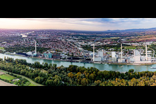 Vue aérienne de Grande centrale électrique Mannheim sur le Rhin près de Neckarau à le quartier Neckarau in Mannheim dans le département Bade-Wurtemberg, Allemagne