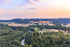 Vue aérienne de Centre de test et de technologie du groupe Mercedes-Benz AG avec module Heide à Immendingen dans le département Bade-Wurtemberg, Allemagne