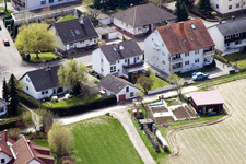 Vue aérienne de Au château d'eau à Kandel dans le département Rhénanie-Palatinat, Allemagne