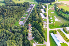 Vue aérienne de Champ de tir à la caserne Staufer avec centre d'entraînement aux opérations spéciales à le quartier Wattenreute in Pfullendorf dans le département Bade-Wurtemberg, Allemagne