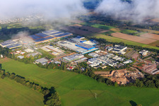Vue aérienne de Zone industrielle de Landau-Ost avec usine de pneus Michelin. LANDAU., APL Automobile Testing Technology Landau GmbH, Rose Druck GmbH, RONAL GmbH et APL Automobile Testing Technology Landau GmbH à Landau in der Pfalz dans le département Rhénanie-Palatinat, Allemagne