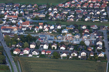 Vue aérienne de Anneau à le quartier Hayna in Herxheim bei Landau dans le département Rhénanie-Palatinat, Allemagne