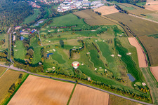 Vue aérienne de Kalshäuser Hof Golf Club de golf de Pforzheim à le quartier Dürrn in Ölbronn-Dürrn dans le département Bade-Wurtemberg, Allemagne