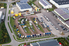 Vue aérienne de Parking discothèque dans la zone commerciale de Horst à le quartier Minderslachen in Kandel dans le département Rhénanie-Palatinat, Allemagne