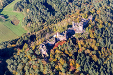 Vue oblique de Ruine Ancienne-Dahn à Dahn dans le département Rhénanie-Palatinat, Allemagne