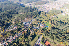 Dahn dans le département Rhénanie-Palatinat, Allemagne vu d'un drone