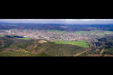 Vue aérienne de Panorama Michelstadt et Erbach à Michelstadt dans le département Hesse, Allemagne