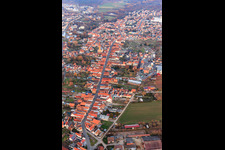 Photographie aérienne de Route principale venant de l'ouest à Bellheim dans le département Rhénanie-Palatinat, Allemagne