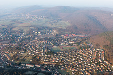 Enregistrement par drone de Niederbronn-les-Bains dans le département Bas Rhin, France