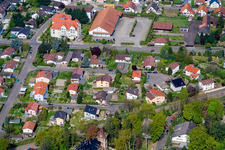 Vue oblique de Germersheimer Strasse, Kandeler Strasse à Jockgrim dans le département Rhénanie-Palatinat, Allemagne