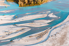 Vue aérienne de Borgata Mezzoli dans le département Frioul-Vénétie Julienne, Italie