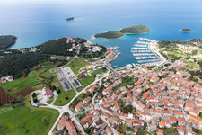 Vrsar dans le département Gespanschaft Istrien, Croatie hors des airs