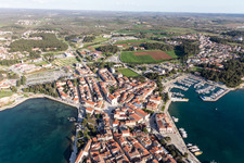 Poreč dans le département Gespanschaft Istrien, Croatie hors des airs
