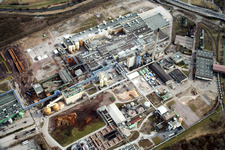 Vue aérienne de Usine de papier Stora Enso à le quartier Knielingen in Karlsruhe dans le département Bade-Wurtemberg, Allemagne