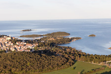 Stancija Valkanela dans le département Gespanschaft Istrien, Croatie d'un drone