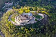 Vue d'oiseau de Oberhambach, Château de Hambach à le quartier Diedesfeld in Neustadt an der Weinstraße dans le département Rhénanie-Palatinat, Allemagne