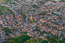 Vue aérienne de Quartier Rheinsheim in Philippsburg dans le département Bade-Wurtemberg, Allemagne