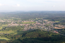 Vue aérienne de Citadelle de Bitche à Bitche dans le département Moselle, France