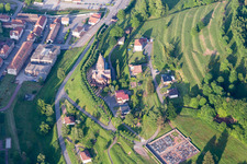 Vue aérienne de Église Saint-Louis de Saint-Louis-lès-Bitche (Lorraine) à Saint-Louis-lès-Bitche dans le département Moselle, France