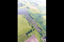 Vue aérienne de Étang cing à Le Val-de-Guéblange dans le département Moselle, France