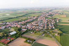 Vue aérienne de Rödersheim-Gronau dans le département Rhénanie-Palatinat, Allemagne