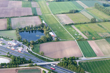 Vue aérienne de Aire de glisse à le quartier Dannstadt in Dannstadt-Schauernheim dans le département Rhénanie-Palatinat, Allemagne