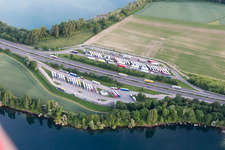 Vue aérienne de Parking de l'autoroute A61 à Speyer dans le département Rhénanie-Palatinat, Allemagne