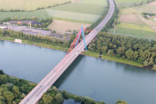 Vue aérienne de Pont sur le Rhin A61 à Speyer dans le département Rhénanie-Palatinat, Allemagne