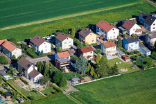 Wattstr à Freckenfeld dans le département Rhénanie-Palatinat, Allemagne d'en haut
