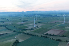 Vue aérienne de WKA à Freckenfeld dans le département Rhénanie-Palatinat, Allemagne