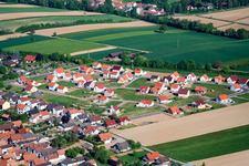 Vue aérienne de Nouvelle zone de développement NO à le quartier Schaidt in Wörth am Rhein dans le département Rhénanie-Palatinat, Allemagne