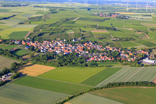 Vue oblique de Hillesheim dans le département Rhénanie-Palatinat, Allemagne