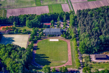 Vue aérienne de Installations sportives TUS à le quartier Schaidt in Wörth am Rhein dans le département Rhénanie-Palatinat, Allemagne