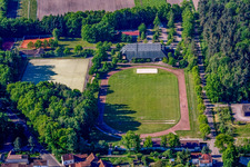 Vue aérienne de Installations sportives TUS à le quartier Schaidt in Wörth am Rhein dans le département Rhénanie-Palatinat, Allemagne