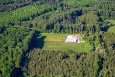 Vue aérienne de Terrain de sport du FV 1926 Viktoria Kapsweyer eV à Kapsweyer dans le département Rhénanie-Palatinat, Allemagne