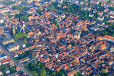 Vue aérienne de Marktstr à Bad Bergzabern dans le département Rhénanie-Palatinat, Allemagne