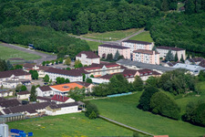 Vue aérienne de Drachenbronn-Birlenbach dans le département Bas Rhin, France